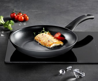 ZWILLING Diamond Plus Pfanne, Ø 28 cm (Artikelnummer 10340)