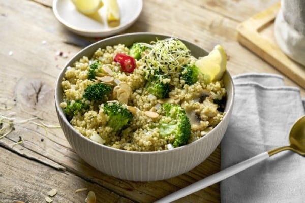 Quinoa-Broccoli-Salat.jpg